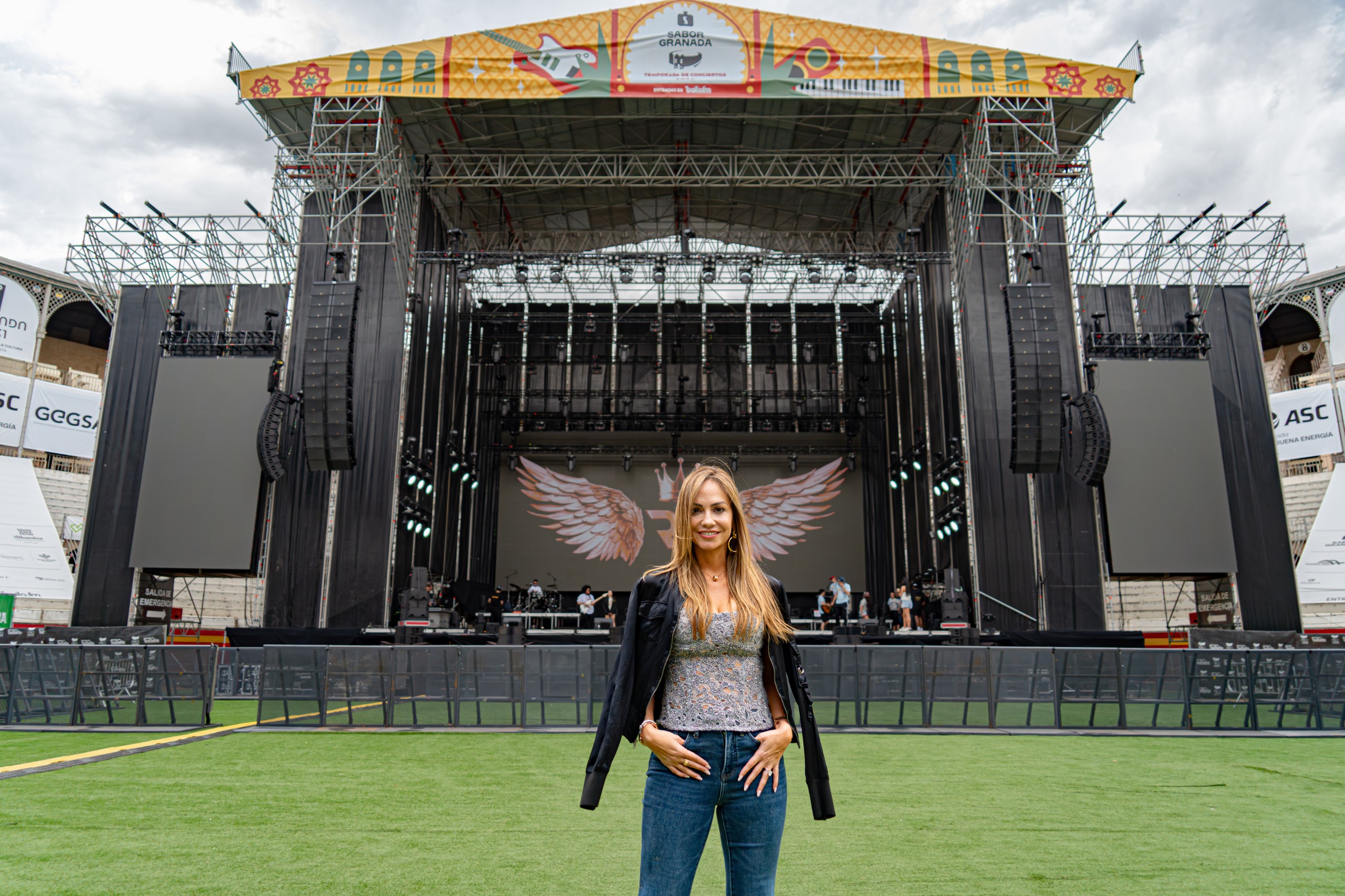 The Queen of Flow in Concert Kicks Off Global Tour with Sold-Out Debut in Spain